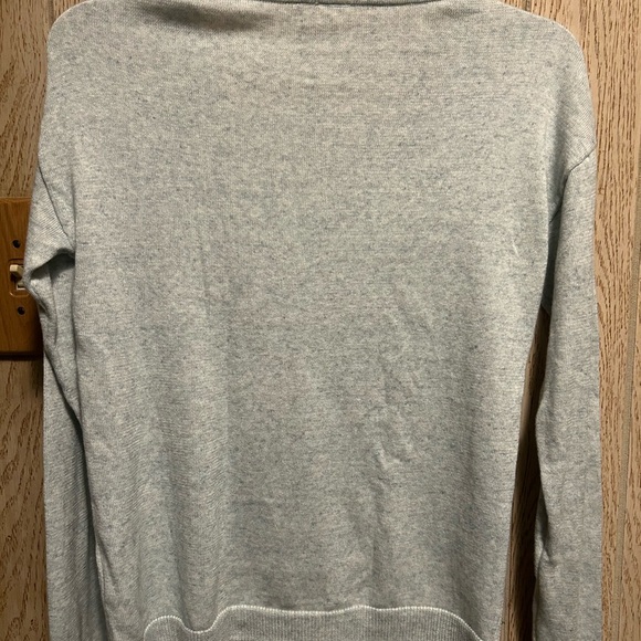 Gap baby blue long sleeve knit top. Size extra small. - Picture 3 of 6